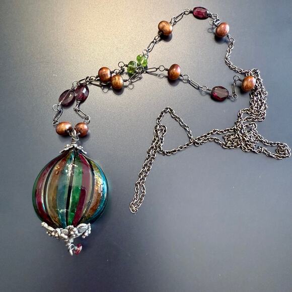 Vintage Venetian Style Handblown Glass Pendant Necklace - Picture 3 of 7